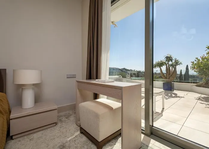 Апартаменты The Skyline 3 Bd Penthouse - Flamingos