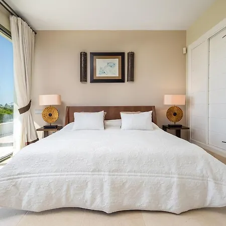 The Skyline 3 Bd Penthouse - Flamingos Estepona