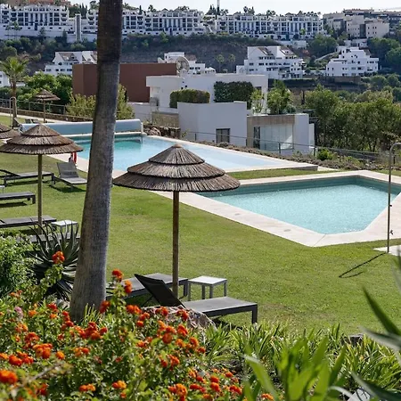 The Skyline 3 Bd Penthouse - Flamingos Apartamento